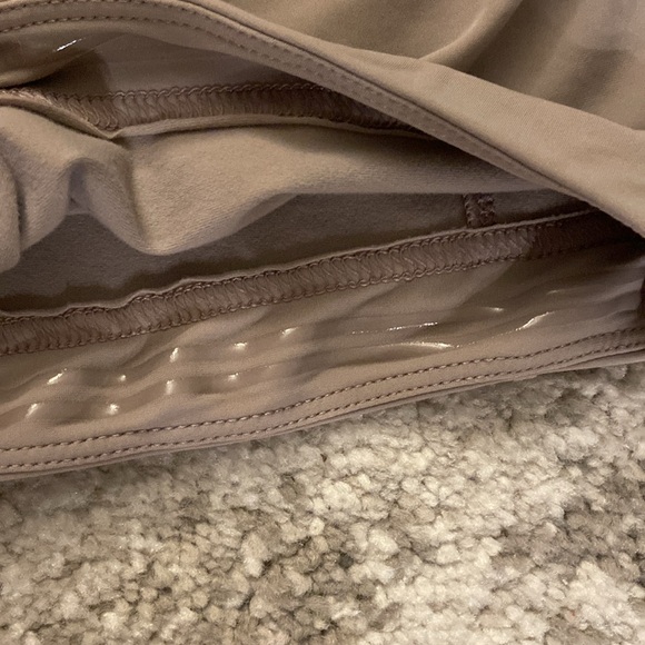 Tracksmith Five Lane Shorts Small - Picture 3 of 9